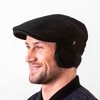 Картинка Чёрная гладкая кепка Hatman of Ireland с ушами